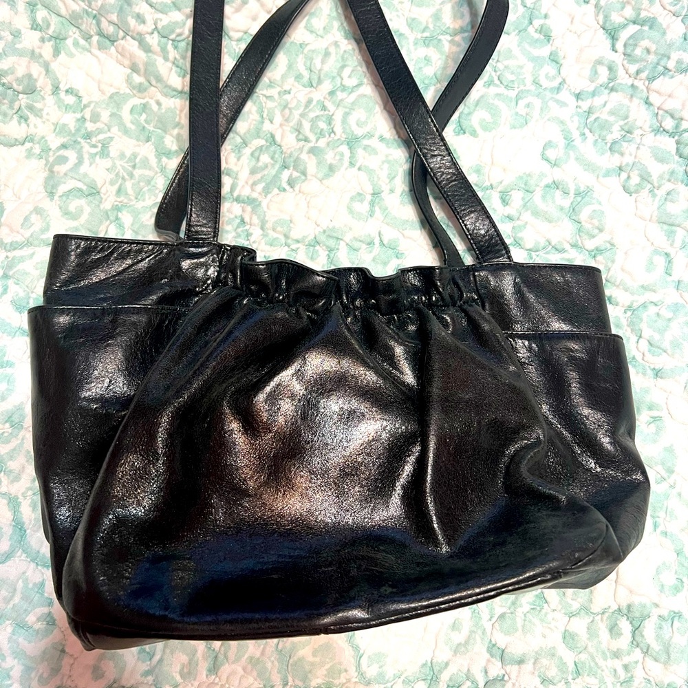 VINTAGE HOBO INTERNATIONAL PURSE